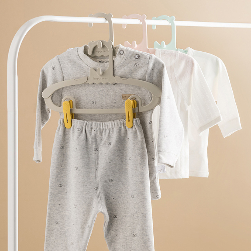 10 قطع من شماعات ملابس الأطفال - مراجعة Baby Nursery Uniform وسعره